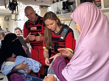UN mission to Kamal Adwan Hospital in northern Gaza, where the World Health Organization and Cadus emergency medical team safely evaluated four critical patients and referred them to hospitals in the south, 20 April 2024. Photo by WHO 