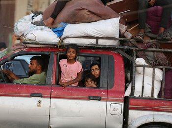 People being forcibly displaced from Rafah. Photo by UNRWA
