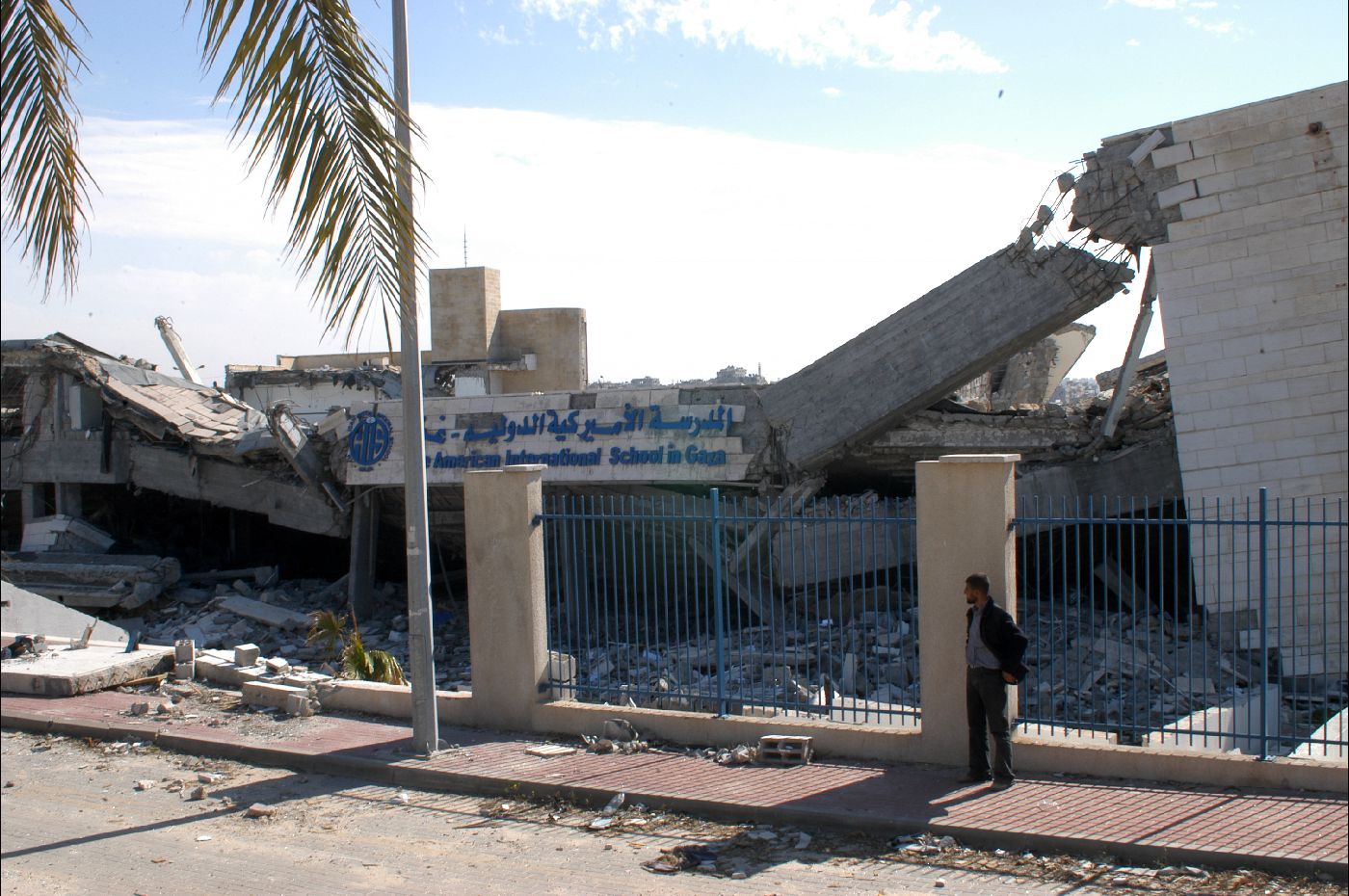 School in Beit Lahia destroyed during the “Cast Lead” offensive. April 2009, Photo by JCTordai