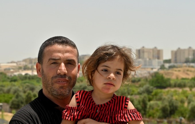 Abu Ahmad and his daughter Salma, Beit Lahia. Photo by UNDP
