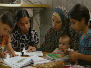 Sahar and her children. Al Bureij Camp, Gaza (October 2018). ©  Photo by UNFPA