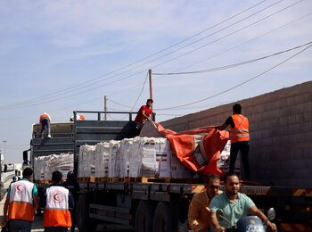 Aid unloaded in the Gaza Strip. Photo by © UNICEF/El Baba