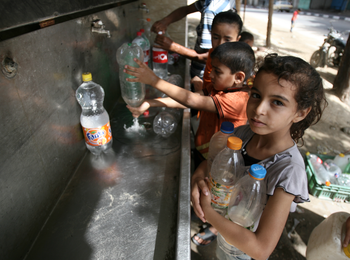 Tap of desalinated water in Rafah, Gaza Strip, 1 July, 2014. Photo by UNICEF/ElBaba