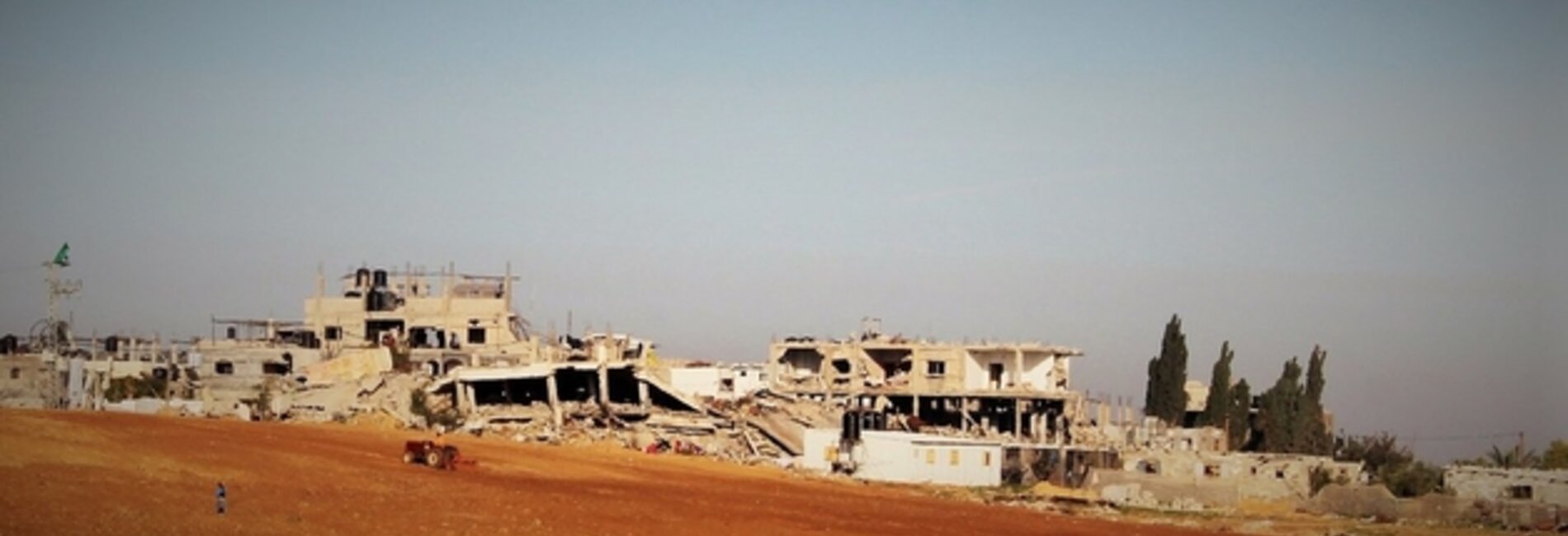 Farmers start to replant their land in Beit Hanoun. Photo by the International Committee of the Red Cross