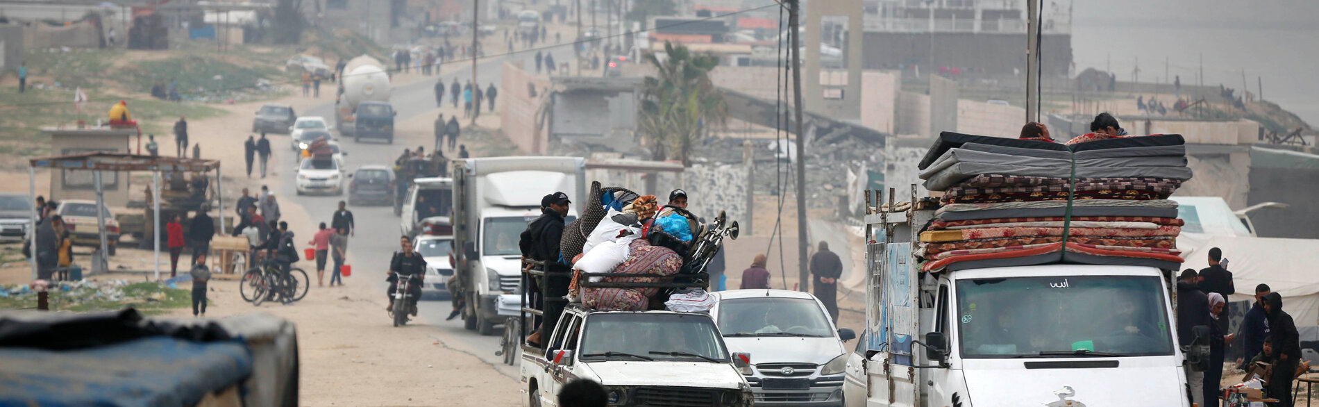 People have been reportedly moving out of Rafah towards Deir al Balah following intensified airstrikes. This is occurring within the context of rising food insecurity, limitations on the entry of aid, the erosion of coping mechanisms, and the prospects of a ground operation in the area. Photo by UNRWA.