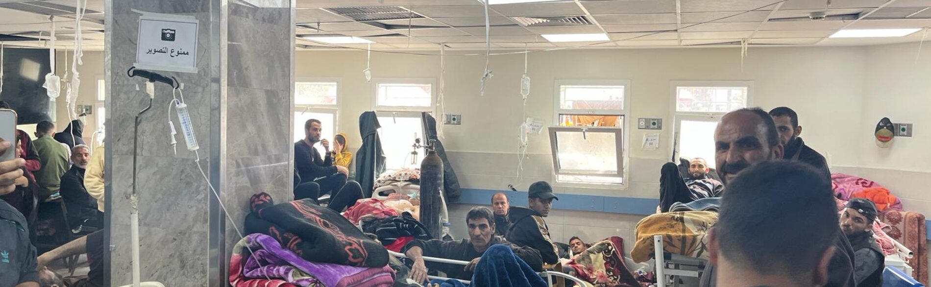 Some of the hundreds who were injured on 29 February on Rashid Road, in Gaza city, remain in critical condition, as the death toll has reportedly risen to 118. Shifa hospital, 1 March 2024. Photo by WHO