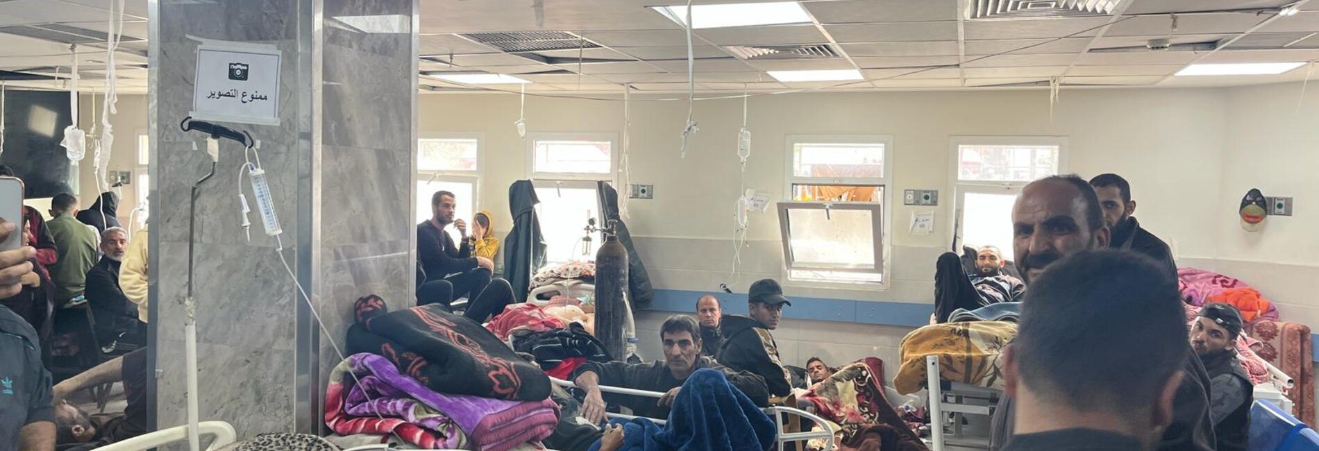 Some of the hundreds who were injured on 29 February on Rashid Road, in Gaza city, remain in critical condition, as the death toll has reportedly risen to 118. Shifa hospital, 1 March 2024. Photo by WHO