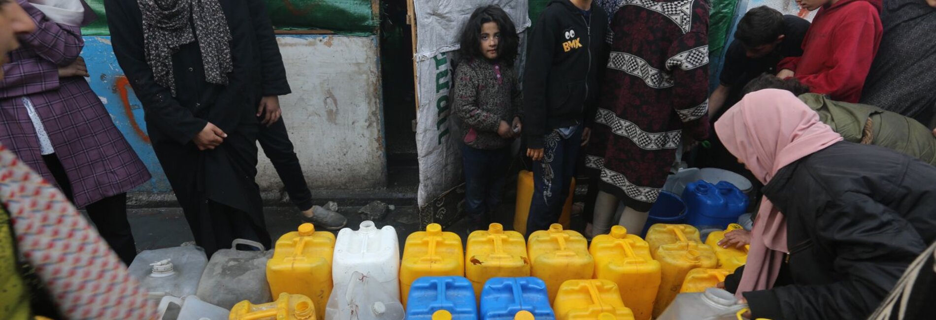 Four in every five households in Gaza lack access to safe and clean water, UNICEF reports. According to a recent assessment, displaced people have access to only two litres of water per person per day, well below the recommended minimum standard of 15 litres. Photo by UNRWA