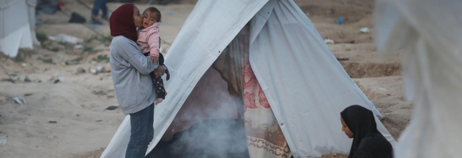 Internally displaced people in southern Gaza. Photo by UNRWA 