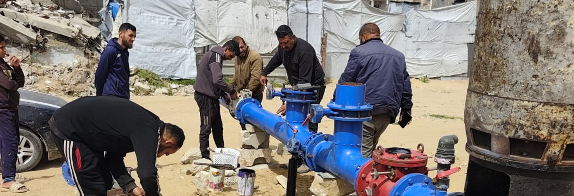 Repair works at a water well in Gaza city, 4 April 2026. Picture by CMWU and UNICEF