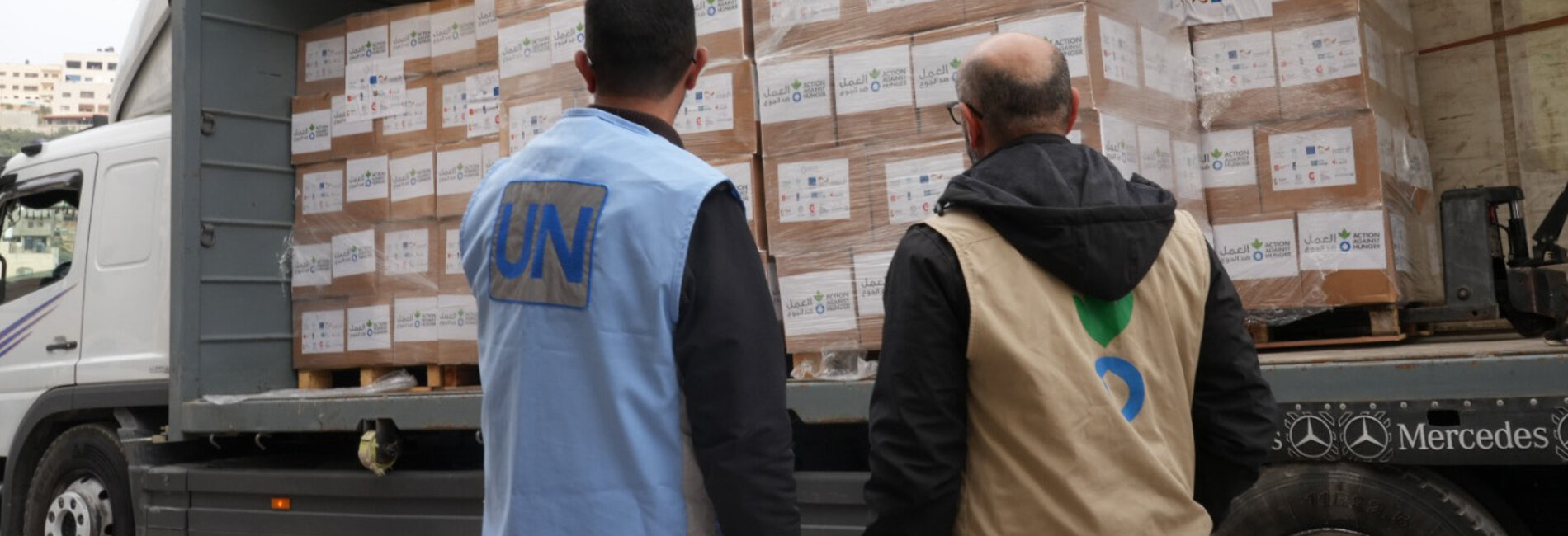Action Against Hunger (ACF) delivering and distributing 500 food parcels in cooperation with UNRWA to internally displaced people in Jenin, 3 February 2025. © Photo by Action Against Hunger.