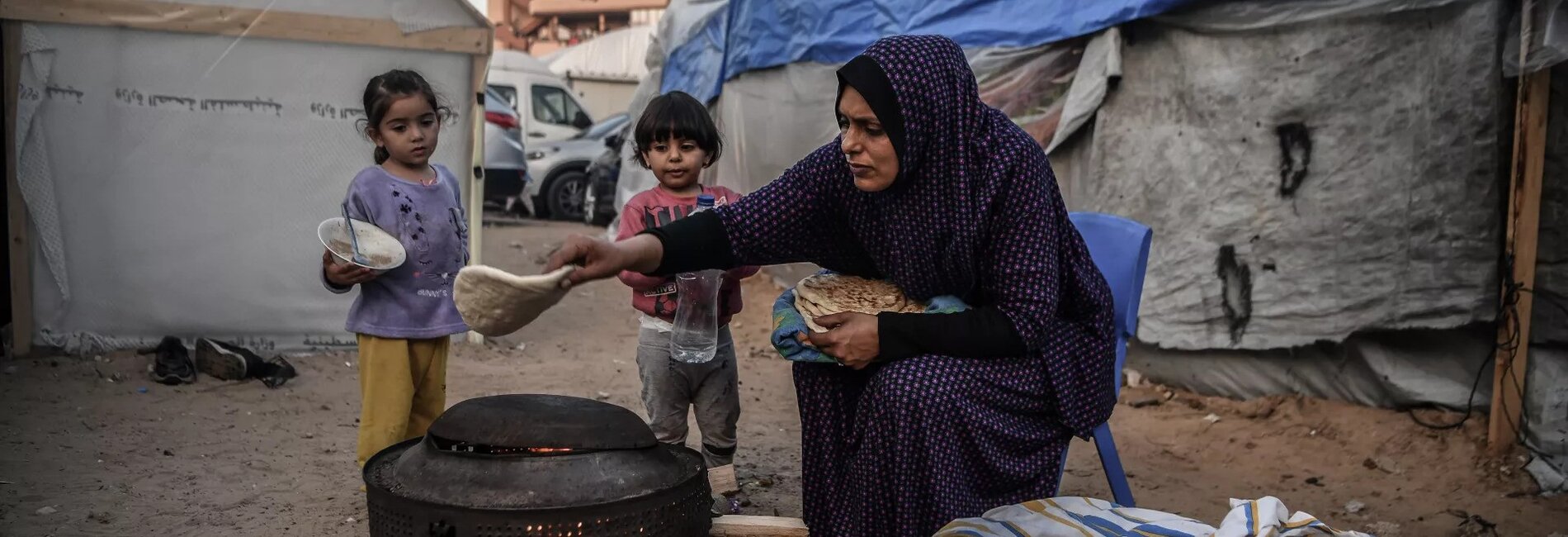 وفقًا لبرنامج الأغذية العالمي، لا يتّبع نحو 90 في المائة من الأمهات والأطفال في غزة نظامًا غذائيًا متنوعًا. تصوير اليونيسف/إياد البابا