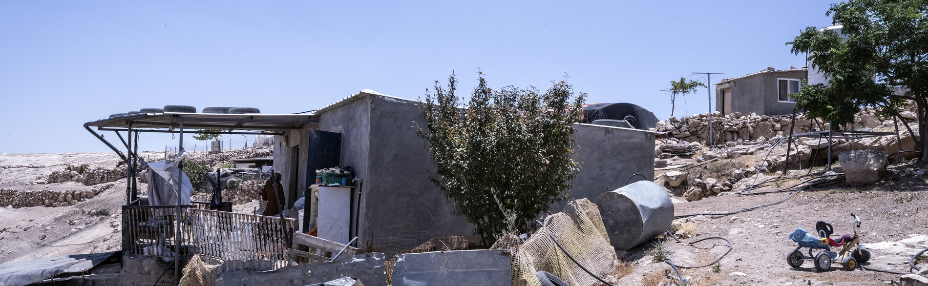 A home in Masafer Yatta. Photo by Tanya Habjouqa/OCHA