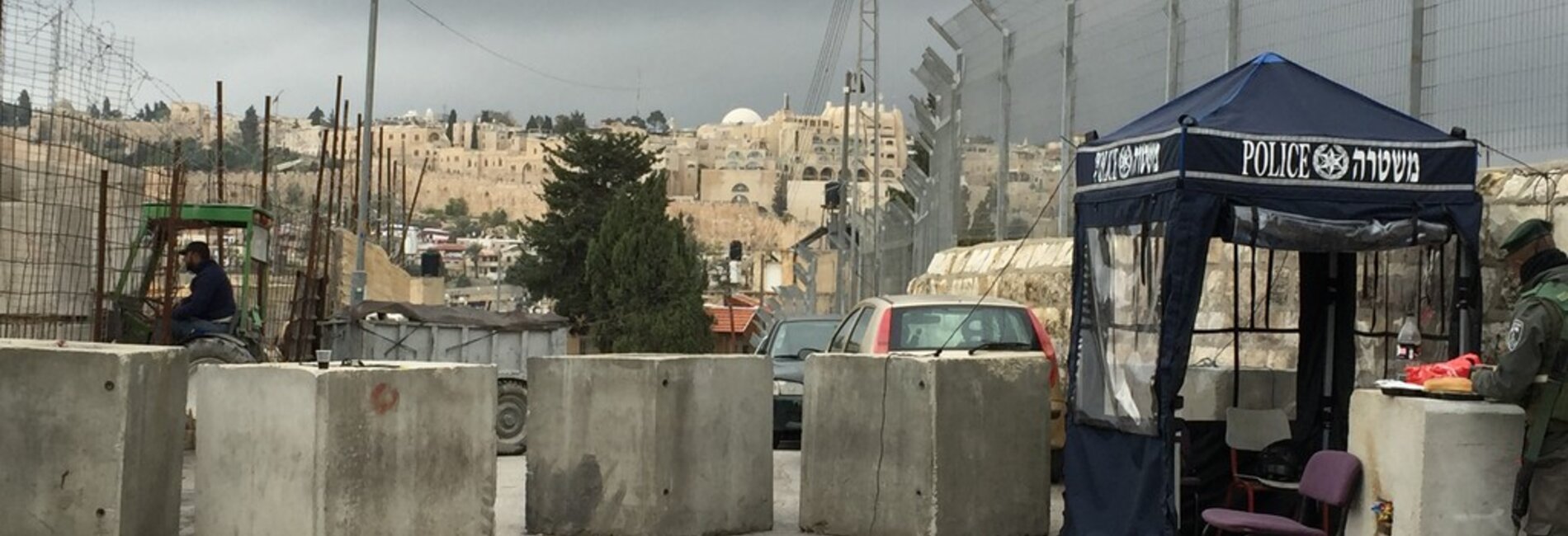 Ras al Amud neighbourhood, East Jerusalem, November 2015. Photo by OCHA