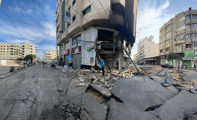 Destruction in Gaza following Israeli airstrike 15 May 2021