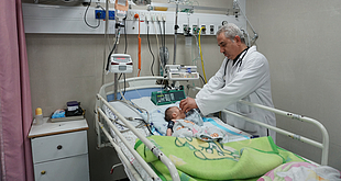 Intensive Care Unit at Al Rantisi hospital in Gaza, 30 January 2018. Photo by OCHA