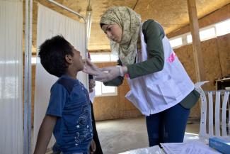 A clinic operated by the World Health Organization in the Bedouin community of Khan Al Ahmar - Abu al Helu in Jerusalem. © Photo by Eric Gourlan