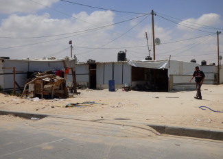 Temporary shelter Khuza'a. Photo by OCHA