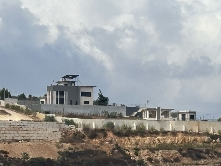 Palestinian homes in the Ras Al Ein area of Qusra, where three families have faced severe access restrictions since August 2026. Photo by OCHA